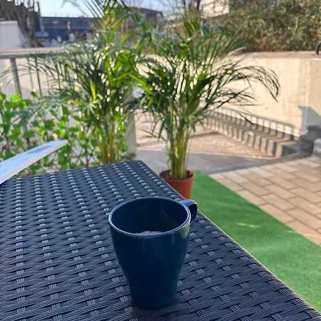 Apartment Agreable Avec Terrasse Rouen