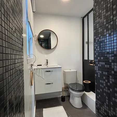 Agreable Avec Terrasse روان